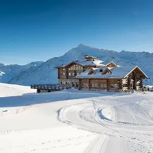 Sunny Valley Mountain Otel